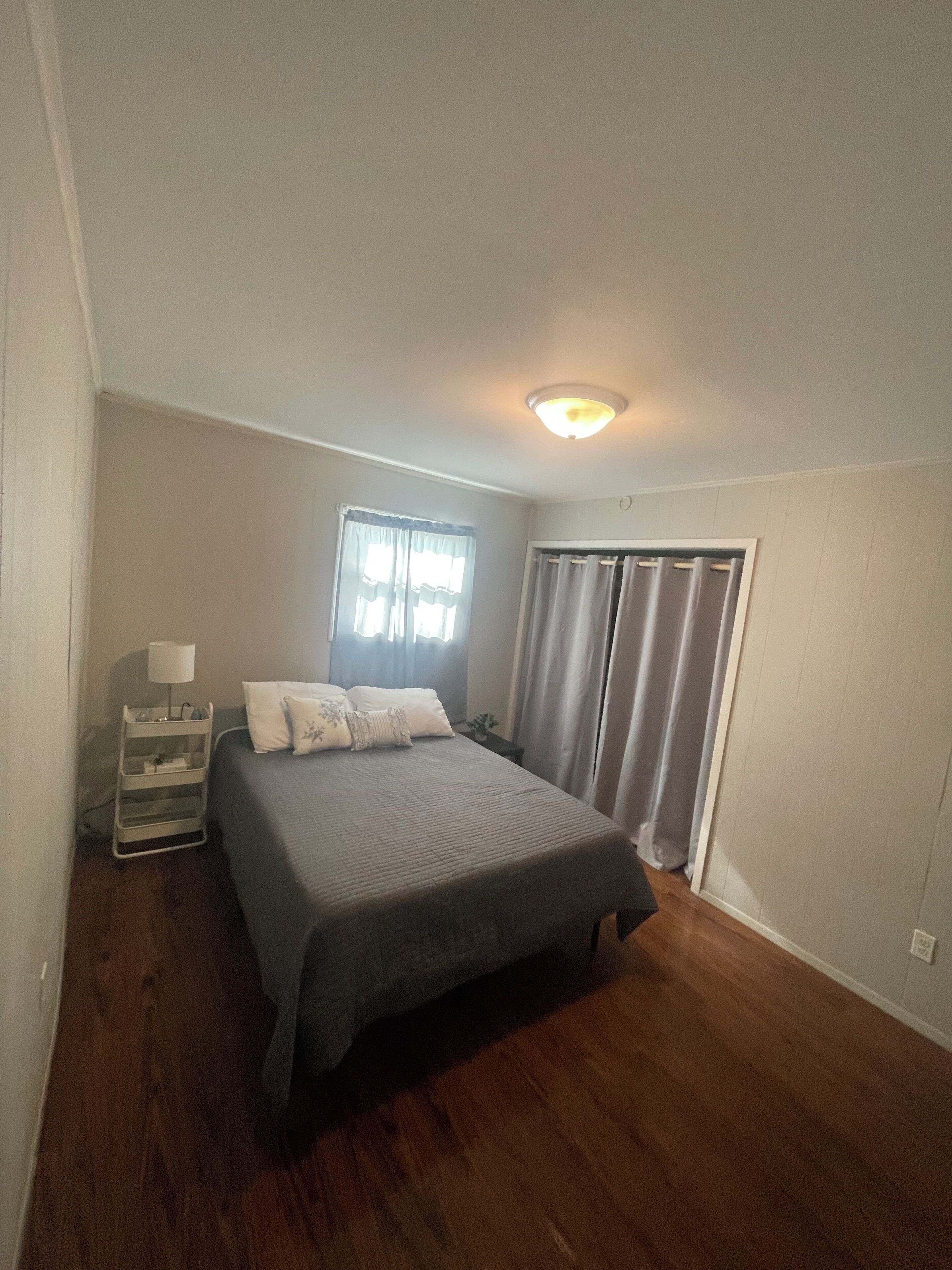 2 bedrooms, internet