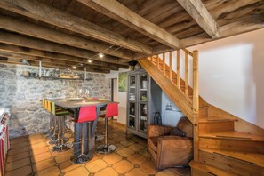 Dining - Vrbo Property (LASSERRE)