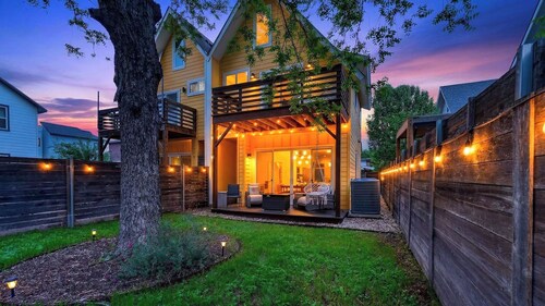 Govalle Glow by Avantstay East Austin Retreat Firepit Near Downtown + Nightlife