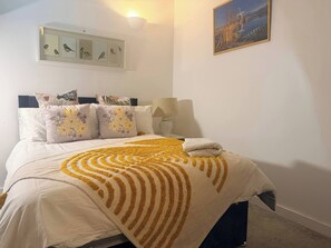 Apartment, 2 Bedrooms, City View | 2 bedrooms - Winter Stays, Pool, Wi-fi, Parking, 3double Beds (Bradford)