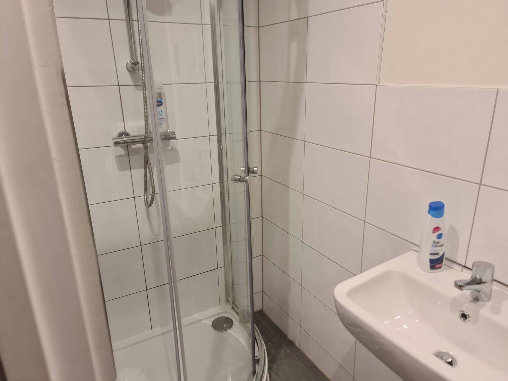 Apartment, 2 Bedrooms, City View | Bathroom
