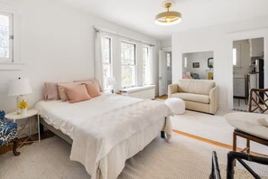 1 chambre, fer et planche à repasser, Wi-Fi, draps fournis