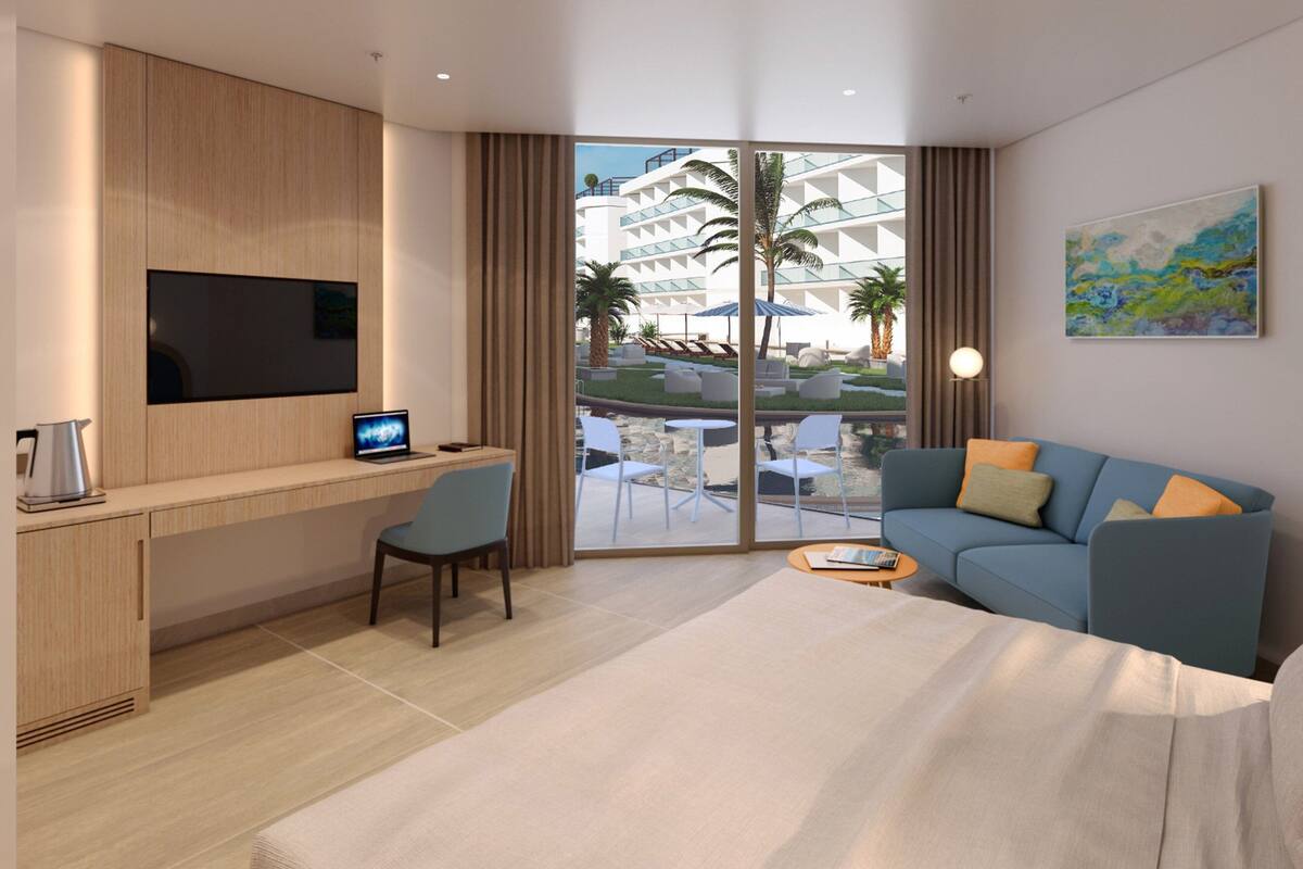 Premium Room, 1 King Bed, Pool View (Ultra All Inc)