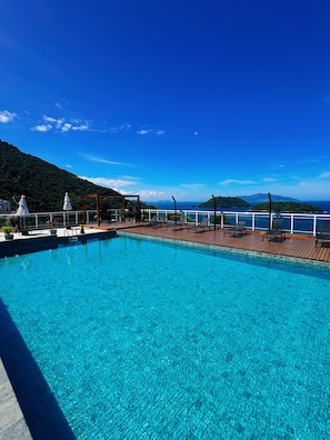 Indoor pool, outdoor pool