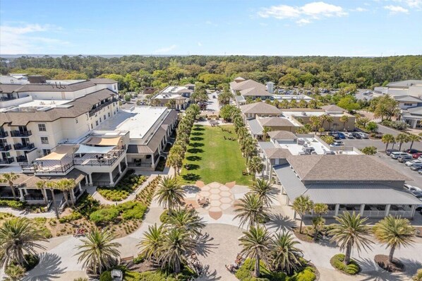 Exterior - Sunny Beach Retreat (Jekyll Island)
