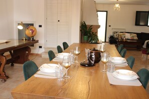 Dining - Vrbo Property (Erchie)