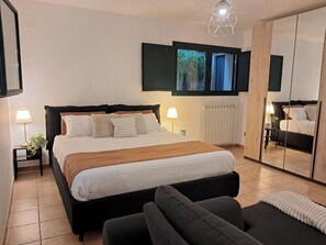 Room - Vrbo Property (Erchie)