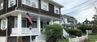 The Cozy Clamshell - Peaceful Bay Head Studio with AC - Steps to Beach w Parking