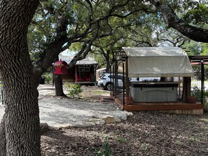 Property grounds - Cozy RV in serene setting! Hot tub!  Only  2 RVS onsite - Very Private. (Canyon Lake)