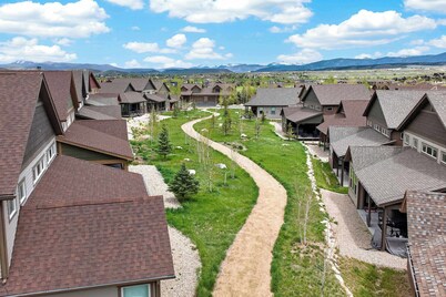 Beautiful 4 Bed/ 4 Bath| Grand Elk| Granby Ranch