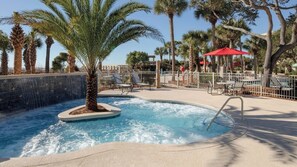 Pool - Marriott's Monarch at Sea Pines 2 BR / 2BA - Amazing Hilton Head Resort (Hilton Head Island)