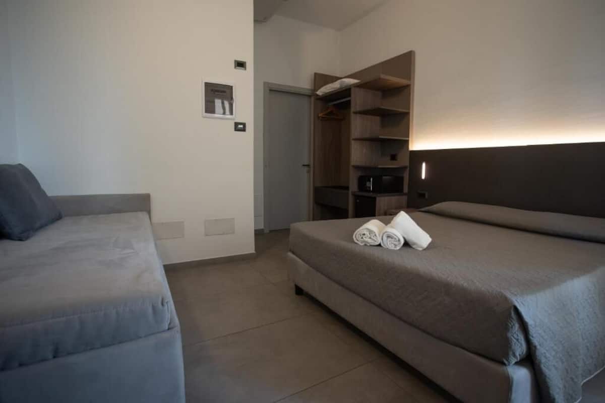 华丽客房, 阳台, 城市景观