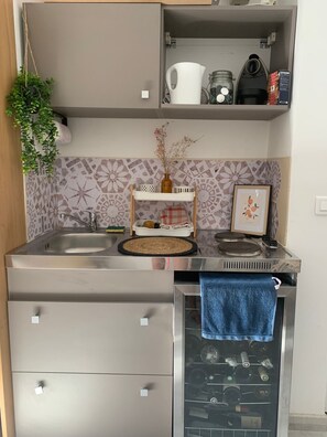 Private kitchen - Vrbo Property (Venelles)