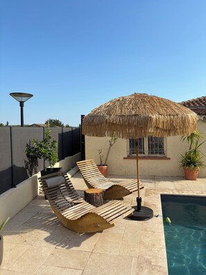 Pool - Vrbo Property (Venelles)