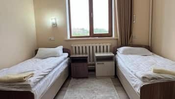 Twin Room, Balcony, Courtyard View