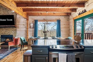 Interior - Luxe Mountain Escape - Fire Pit - Hot Tub - Sauna (Gatlinburg)