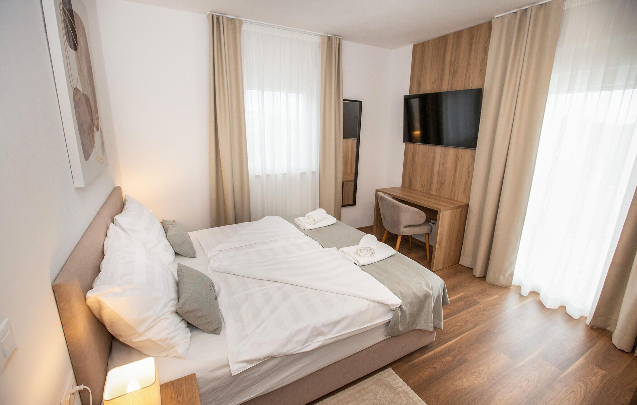5 bedrooms, iron/ironing board, travel cot, free WiFi