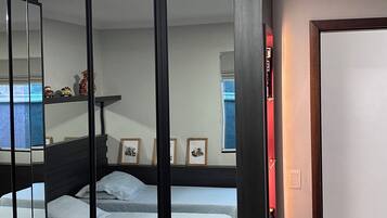 4 dormitorios, tabla de planchar con plancha, wifi gratis y ropa de cama