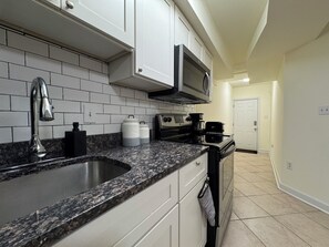 Private kitchen - NICE Basement Near the Union Market (Washington)