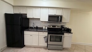Private kitchen - NICE Basement Near the Union Market (Washington)
