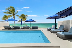 Piscine extérieure