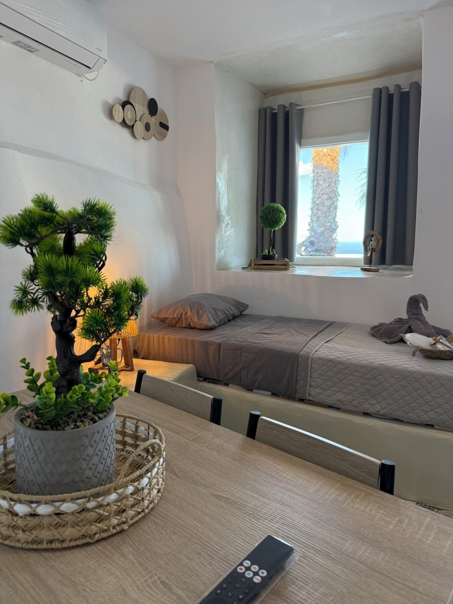 4 bedrooms, WiFi, bed sheets