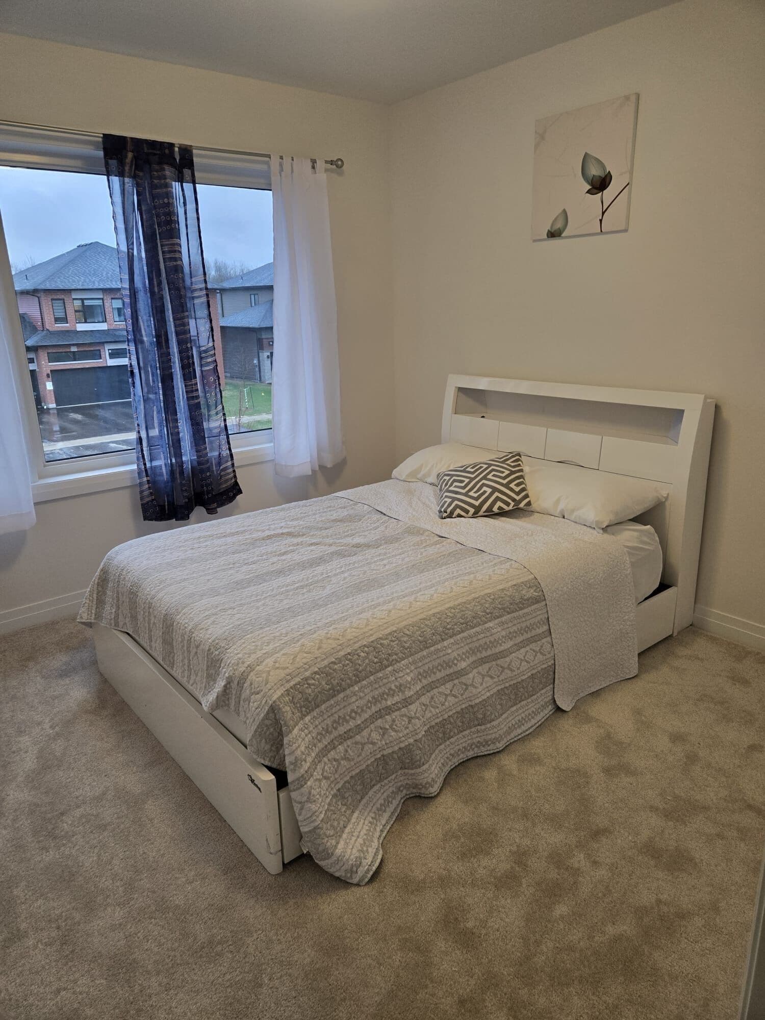 3 bedrooms, iron/ironing board, free WiFi