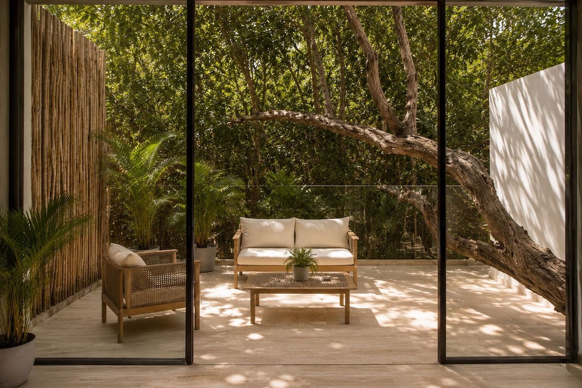 LÀgenhet Deluxe - 1 sovrum - utsikt mot trÀdgÄrden | Terrass/Patio