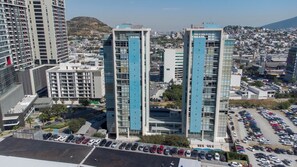 Exterior - Aqua (Monterrey)