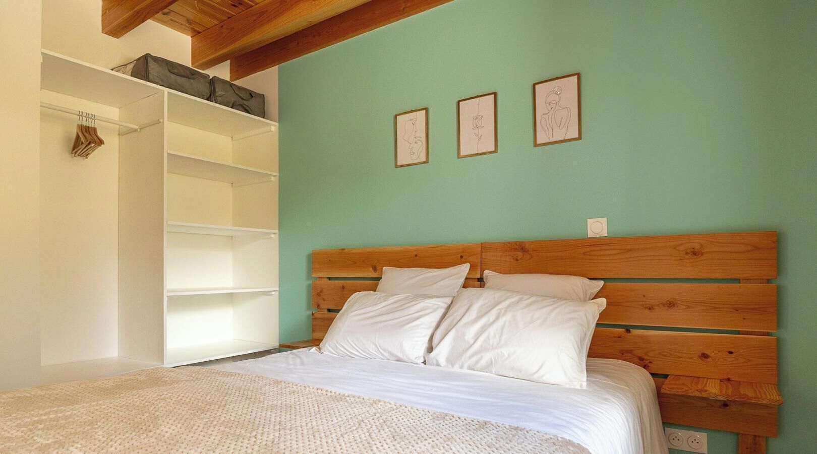5 bedrooms, free WiFi