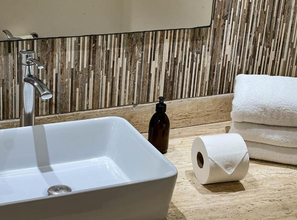 Deluxe Apartment, Sea View | Bathroom
