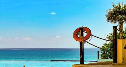 OCEAN FRONT APARTMENT CANCUN