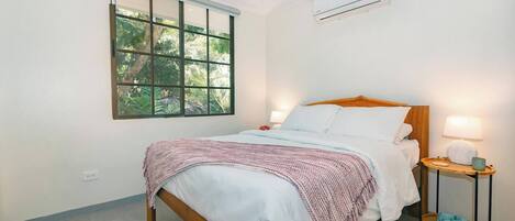 2 bedrooms