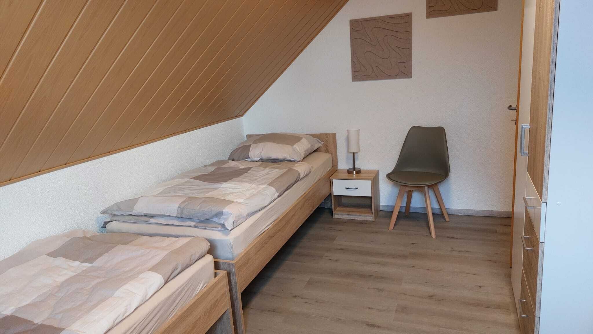 2 habitaciones, cuna de viaje, wifi gratis y ropa de cama 