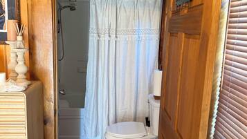 Towels, toilet paper