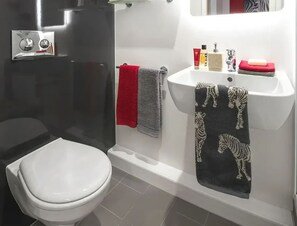 Studio, Non Smoking | Bathroom - Arran House - Campus Accommodation (Edinburgh)