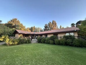 Exterior - Linda casa en Lago Rapel Sector Capellania (O'Higgins)