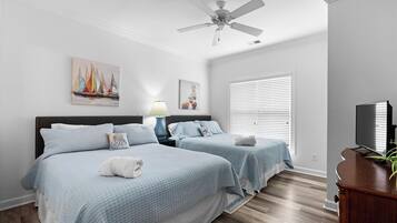 4 Schlafzimmer, Bügeleisen/Bügelbrett, Reisekinderbett, kostenloses WLAN
