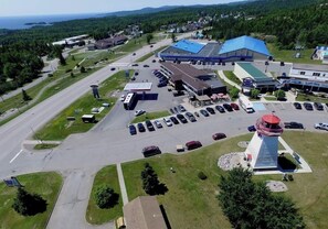 Exterior - Drifters Motel and Restaurant (Terrace Bay)