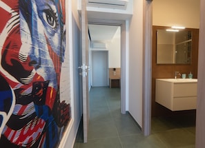 Interior - Alexandr Azure House (Pizzo)