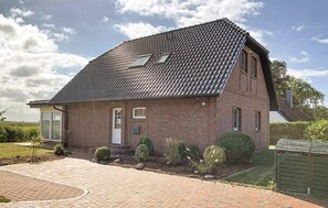 Exterior - Amazing apartment in Butjadingen with WiFi (Butjadingen)