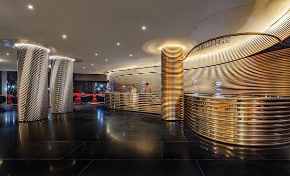 Lobby - The Watergate  | Superior Queen  | River View Balcony | Perfect for Couples (Washington)