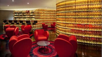 Bar (en la propiedad)