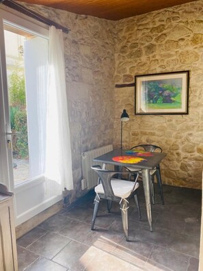 Dining - Beausite - SAINTE-EULALIE (SAINTE-EULALIE)
