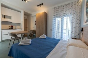 1 bedroom, in-room safe, iron/ironing board, WiFi - Tiffany House (Pizzo)