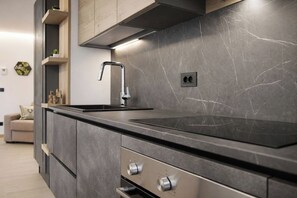 Fridge, microwave, oven, stovetop - Mountain Home Fiemme (Castello-Molina di Fiemme)