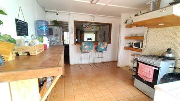 Dortoir Partagé, patio | Cuisine privée