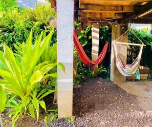 Double Room, Balcony, Courtyard View | Property grounds - Mata Nui Eco Hostel (Isla de Pascua)