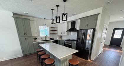 Luxury Retreat w/ Game Room