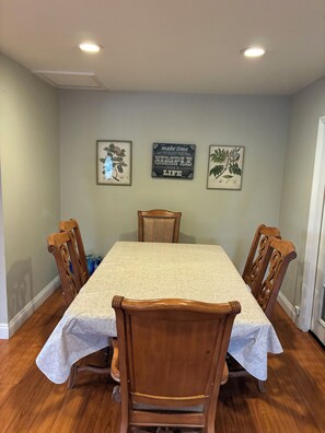 Dining - Enjoyable 2-bedroom house with AC in charming Rodeo (Rodeo)
